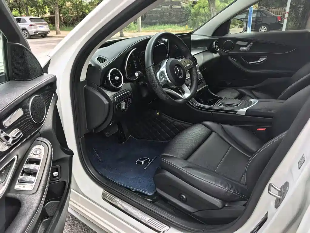Mercedes-Benz C-Class 2020 C 260 L Sports Edition купить на сайте DeffCars