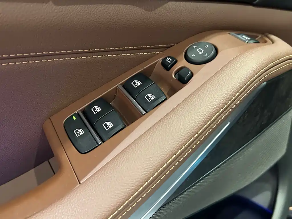 BMW X5 imported 2021 xDrive30i M sports package купить на сайте DeffCars