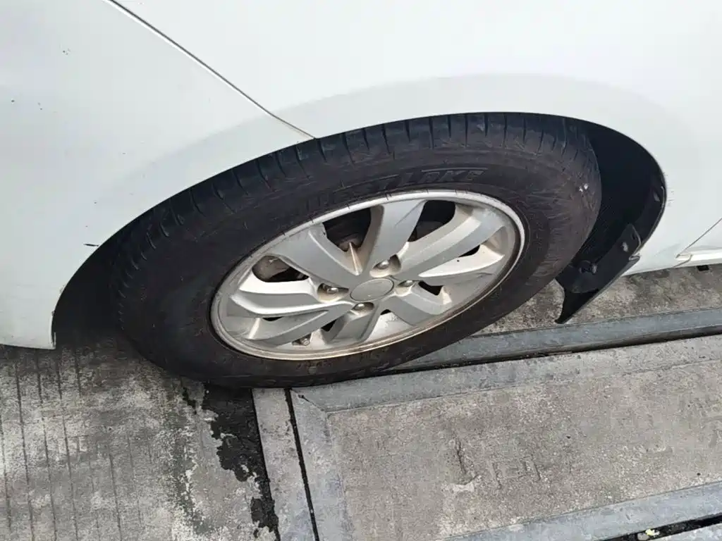 Kia K2 2015 Sedan 1.4L AT GLS купить на сайте DeffCars