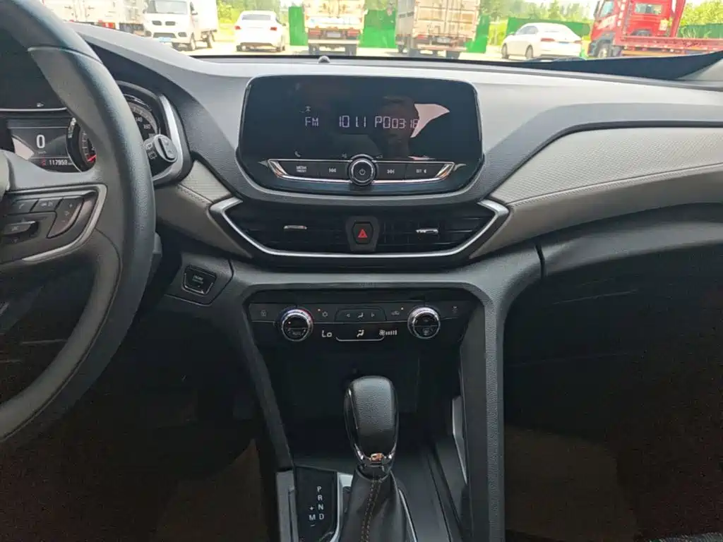 Orlando 2019 530T Automatic Jinxiang Edition (5 +2) Country VI купить на сайте DeffCars