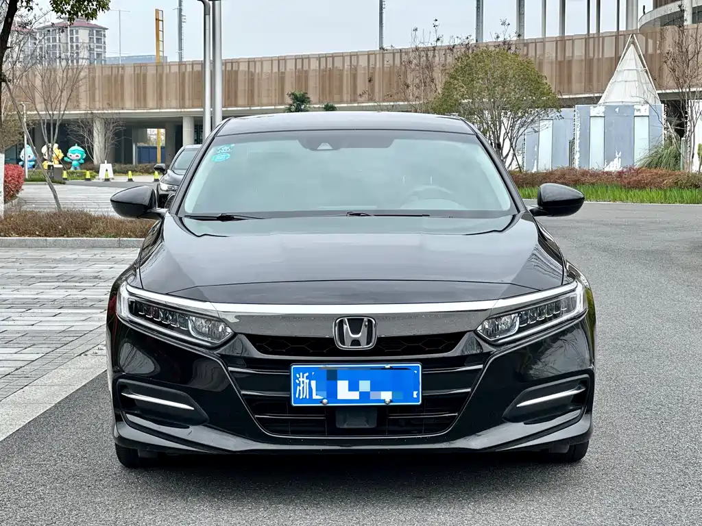 Accord 2018 Rui Hybrid 2.0L Rui Cool Edition National VI купить на сайте DeffCars