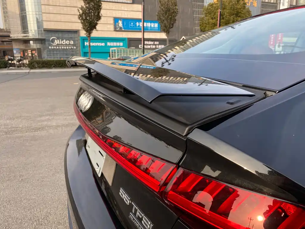 Audi A7 2024 55 TFSI quattro exclusive model купить на сайте DeffCars