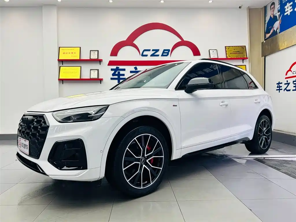 Audi Q5L 2024 45 TFSI luxury and dynamic model купить на сайте DeffCars