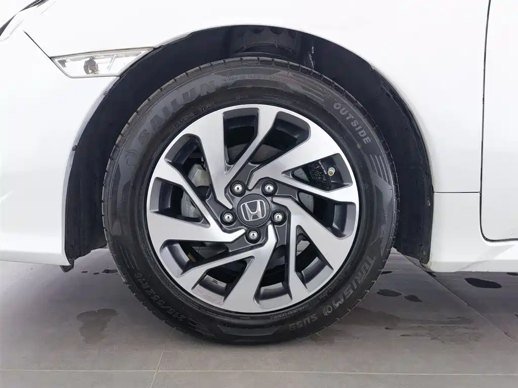 Civic 2019 180TURBO CVT Shangyue Edition National V купить на сайте DeffCars