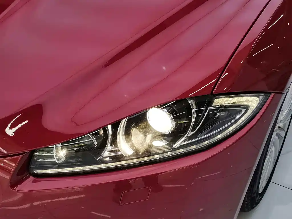 Jaguar XF 2015 3.0 SC R-Sport Luxury Edition купить на сайте DeffCars