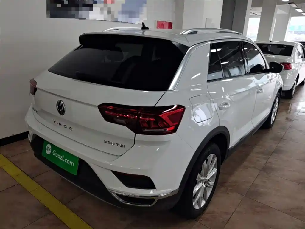 T-ROC 2020 230TSI DSG two-wheel drive aggressive model купить на сайте DeffCars