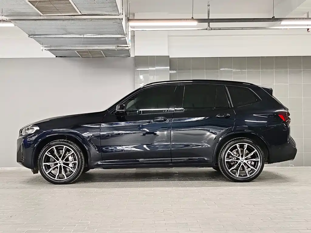 BMW X3 2022 Facelift xDrive30i Leading M Night Package купить на сайте DeffCars