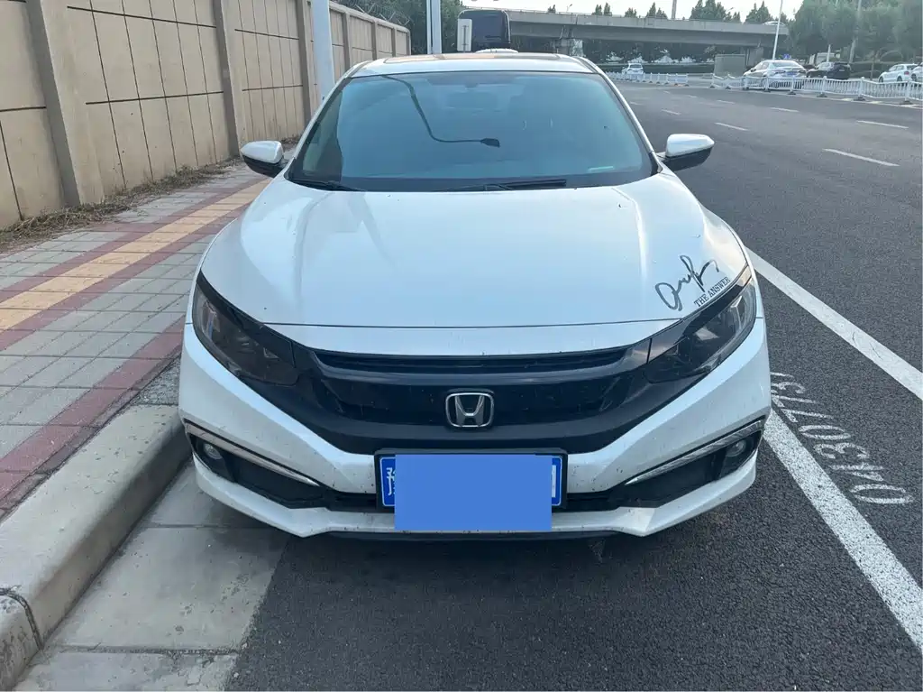 Civic 2019 220TURBO CVT Dynamic Edition National V купить на сайте DeffCars