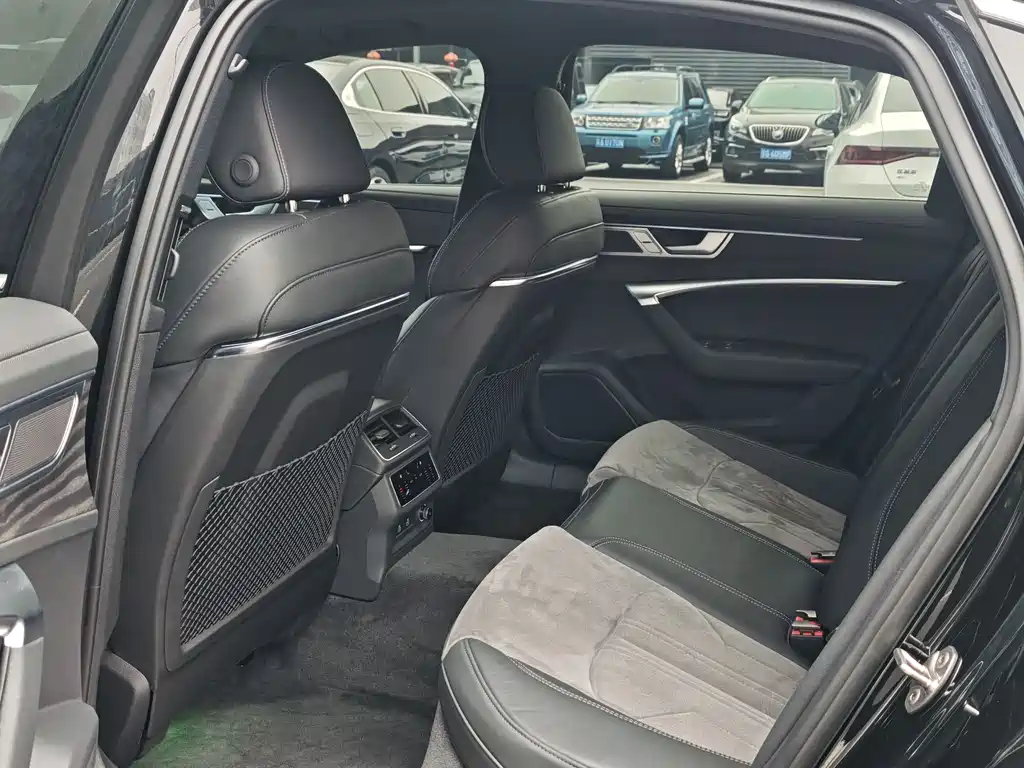 Audi A6L 2024 45 TFSI quattro premium dynamic model купить на сайте DeffCars