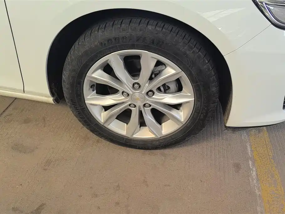 Malibu XL 2022 535T automatic sharp version купить на сайте DeffCars
