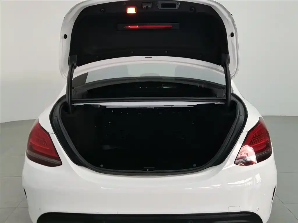 Mercedes-Benz C-Class 2020 C 260 L Sports Edition купить на сайте DeffCars