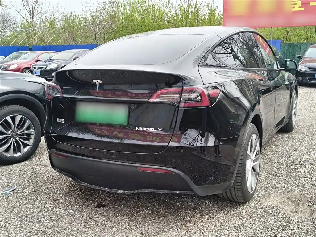 Model Y 2022 facelift rear-wheel drive version купить на сайте DeffCars