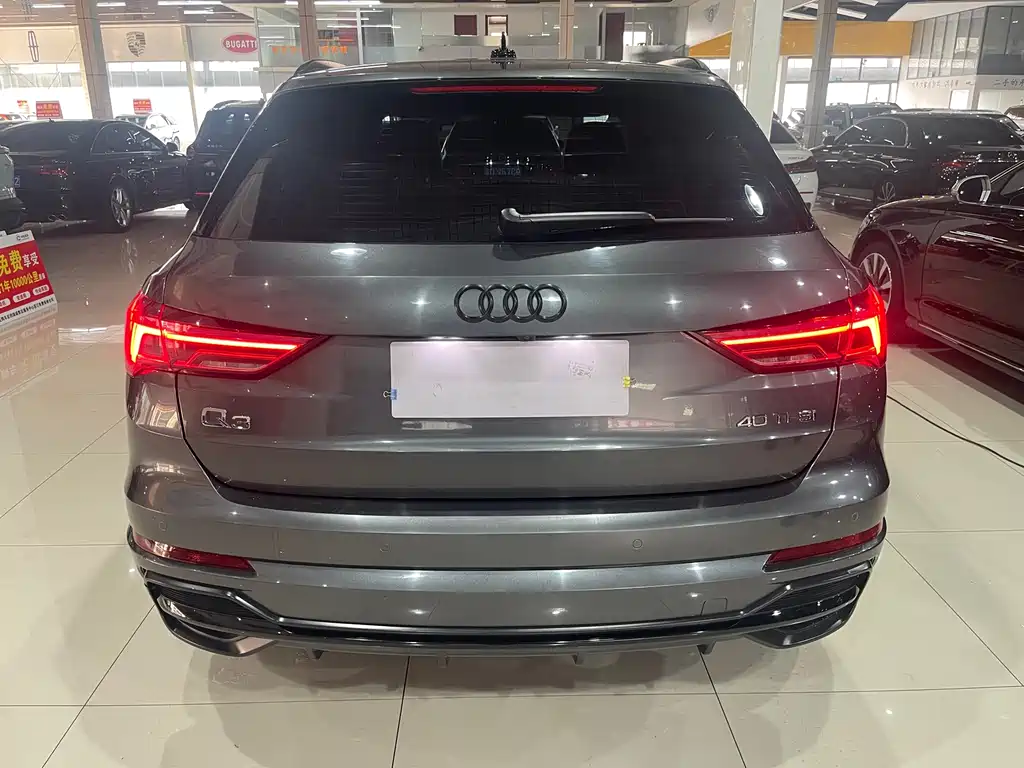 Audi Q3 2020 40 TFSI Fashionable and Dynamic купить на сайте DeffCars