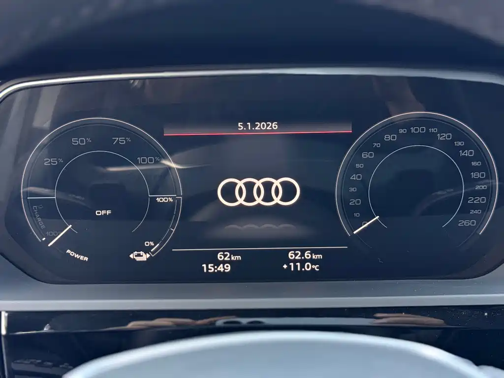 Audi e-tron 2021 50 quattro luxury model купить на сайте DeffCars