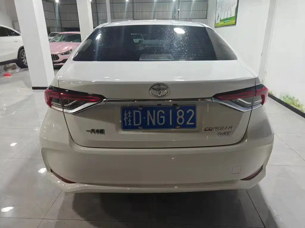 Corolla 2021 1.2T S-CVT Pioneer Edition купить на сайте DeffCars
