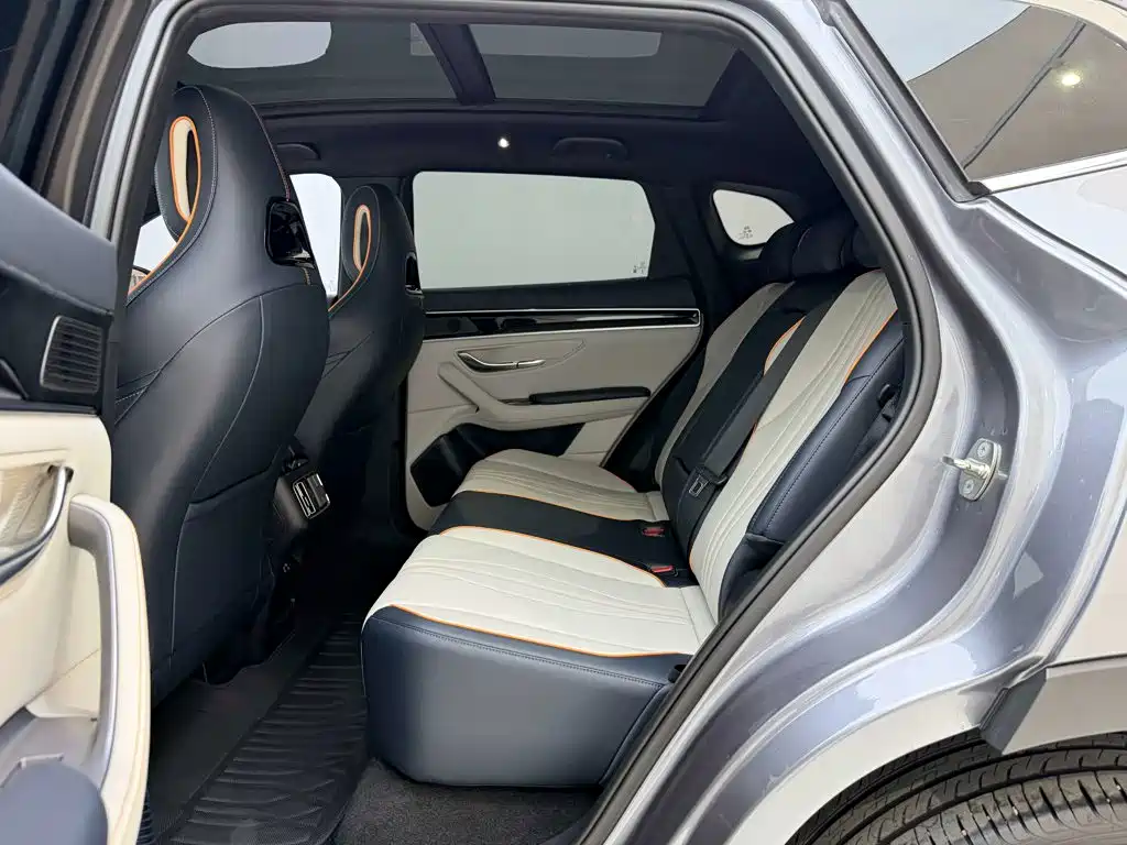 Song PLUS New Energy 2024 Honor Edition EV 520km Premium Type купить на сайте DeffCars