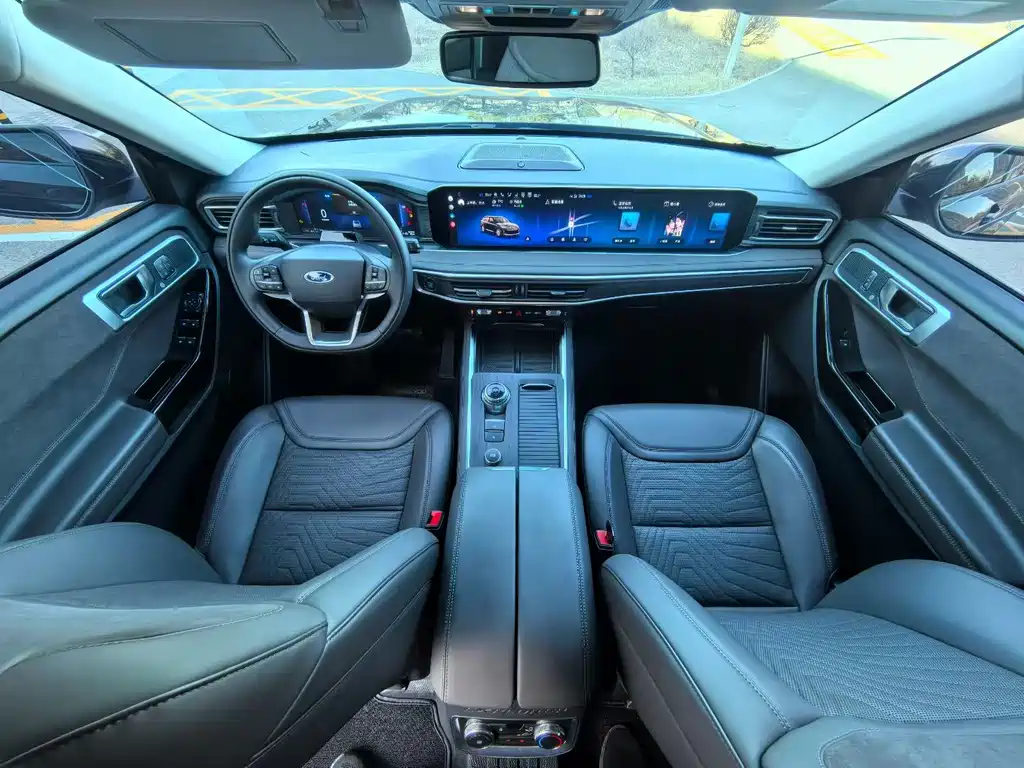 Explorer 2024 2.3T EcoBoost four-wheel drive titanium version 6 seats купить на сайте DeffCars