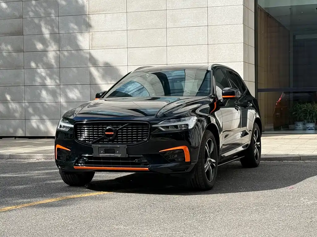 Volvo XC60 2019 T5 4WD Zhiyuan Sport Edition National VI купить на сайте DeffCars