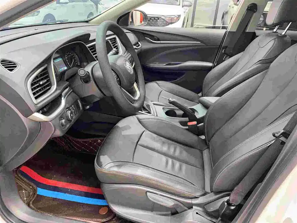 Yinglang 2021 model model 1.5L automatic elite model купить на сайте DeffCars