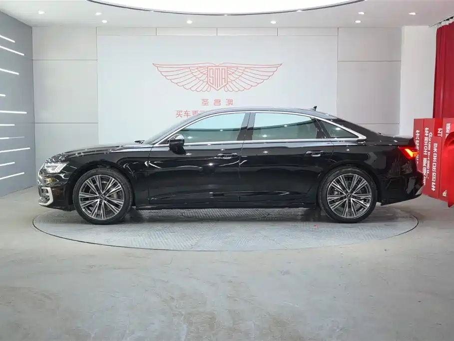 Audi A6L 2023 45 TFSI quattro exclusive dynamic model купить на сайте DeffCars