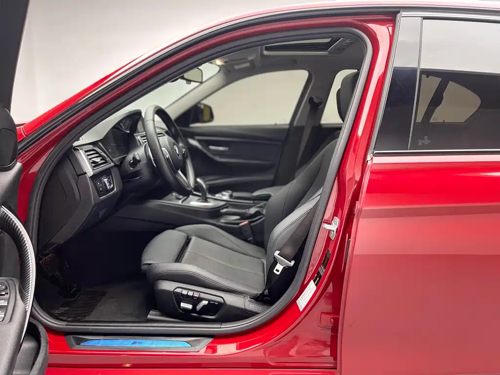 BMW 3 Series 2018 320Li Leading M Sports Package купить на сайте DeffCars