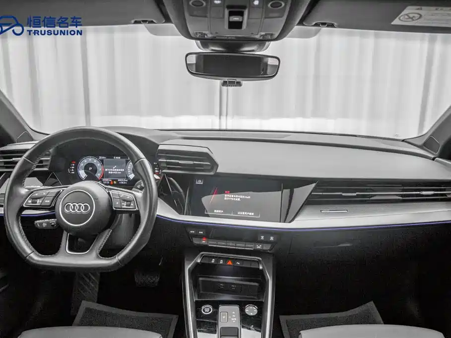 Audi A3 2024 Sportback 35 TFSI stylish and sporty купить на сайте DeffCars