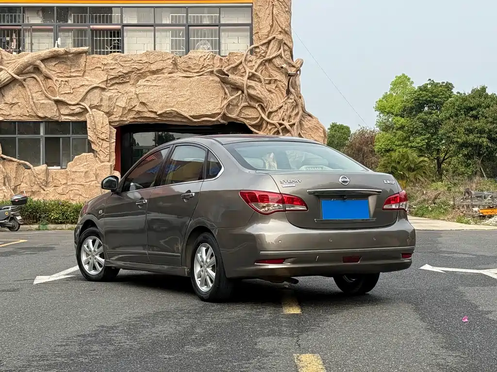Sylphy 2016 Classic 1.6XE Automatic Comfort Edition купить на сайте DeffCars