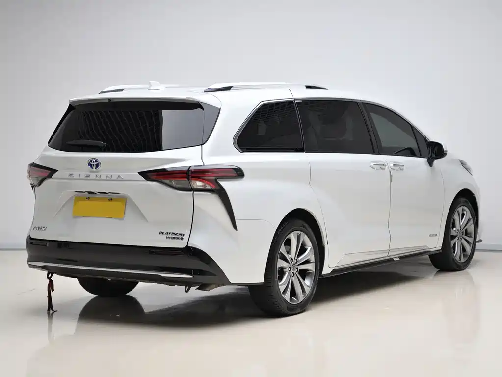 SIENNA 2021 2.5L Hybrid Platinum Edition купить на сайте DeffCars