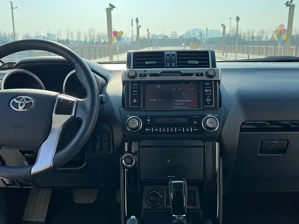 Prado 2016 2.7L automatic luxury version купить на сайте DeffCars