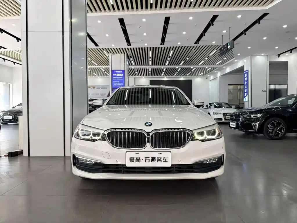 BMW 5 Series 2018 528Li Special Edition launched купить на сайте DeffCars