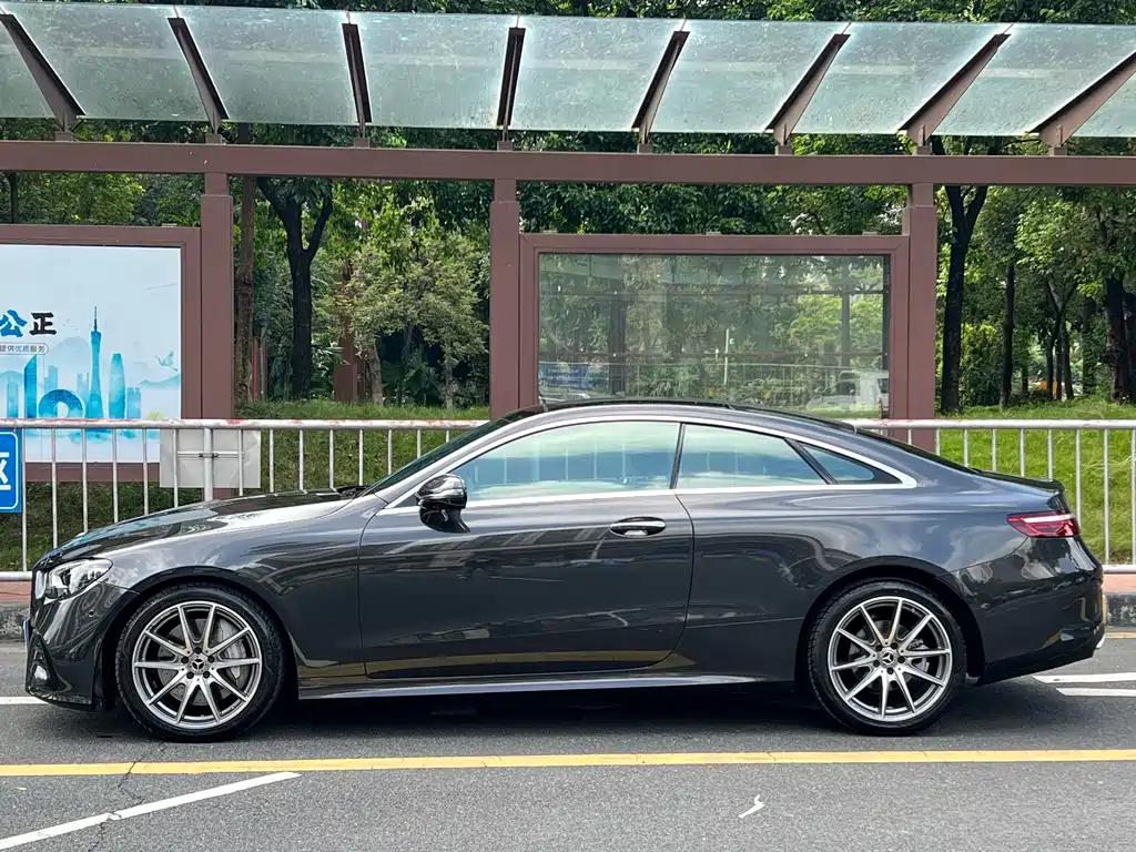 Mercedes-Benz E-Class (Imported) 2023 E 300 Coupe купить на сайте DeffCars