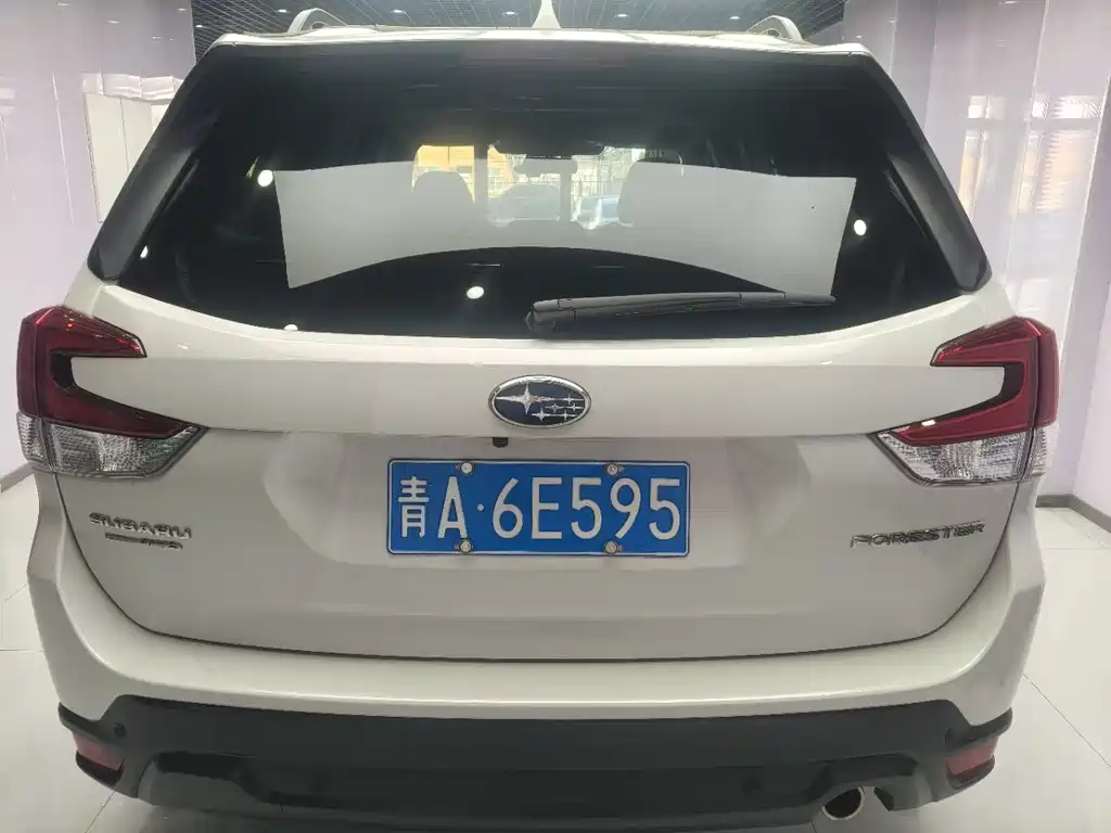 Forester 2022 2.0i AWD Deluxe Edition EyeSight купить на сайте DeffCars