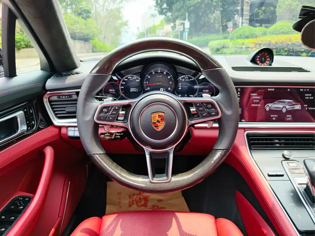 Panamera 2019 Panamera Executive Extended Edition 2.9T купить на сайте DeffCars
