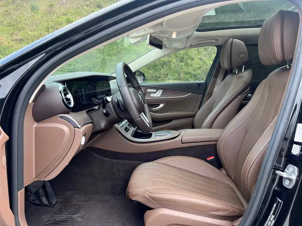 Mercedes-Benz E-Class 2020 Facelift E 300 L Special Edition купить на сайте DeffCars