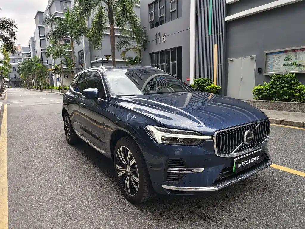 Volvo XC60 plug-in hybrid 2023 T8 plug-in hybrid long-range four-wheel drive Zhiyuan luxury version купить на сайте DeffCars