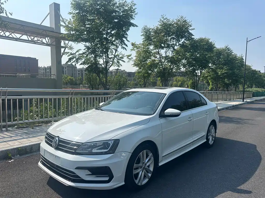 Sagitar 2018 280TSI DSG Dynamic Edition купить на сайте DeffCars