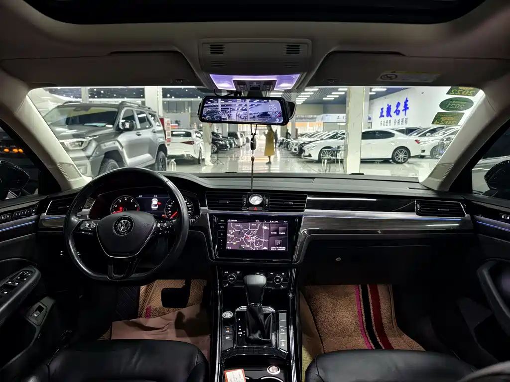 Huiang 2019 380TSI 2WD Business Edition National V купить на сайте DeffCars