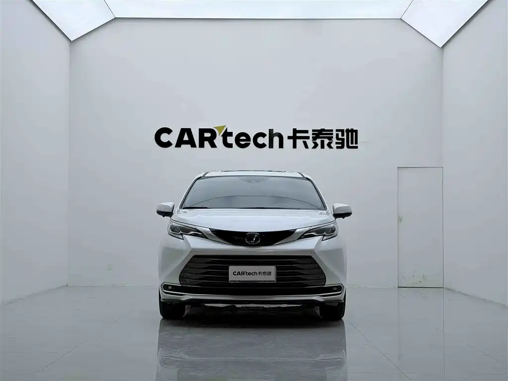 SIENNA 2021 2.5L Hybrid Premium Edition купить на сайте DeffCars