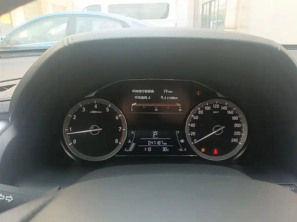 Honda UR-V 2017 240TURBO 2WD Classic Edition National VI купить на сайте DeffCars