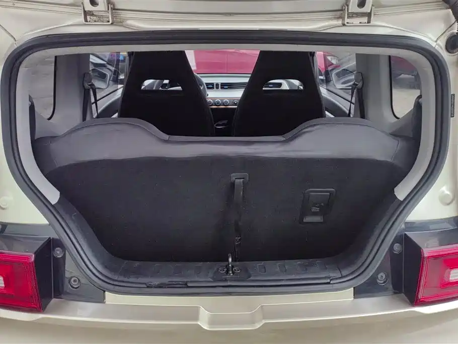 Hongguang MINIEV 2020 Free Model Lithium Iron Phosphate купить на сайте DeffCars