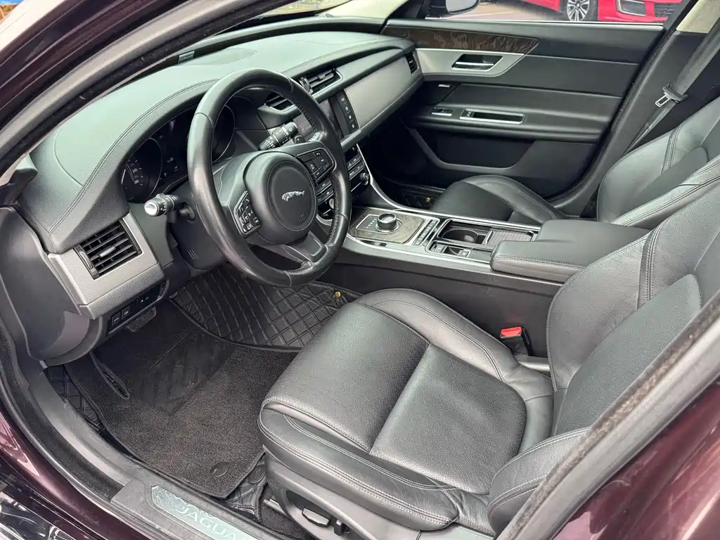 Jaguar XFL 2017 XFL 2.0T 200PS Deluxe Edition купить на сайте DeffCars