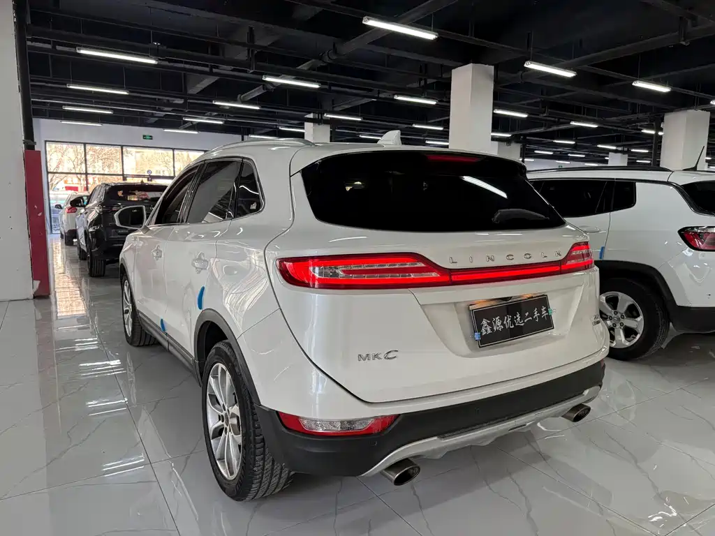 Lincoln MKC 2016 2.0T 2WD Exclusive Edition купить на сайте DeffCars