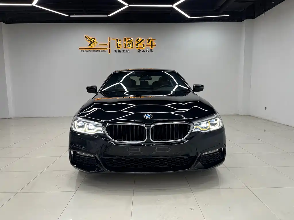 BMW 5 Series 2018 facelift 530Li leading M sports package купить на сайте DeffCars