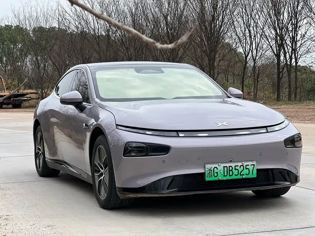 Xpeng P7 2023 model P7i 702 Pro купить на сайте DeffCars