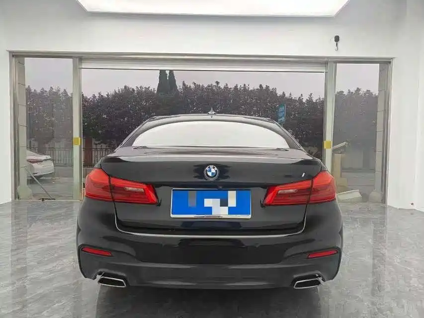 BMW 5 Series 2020 525Li M Sports Package купить на сайте DeffCars