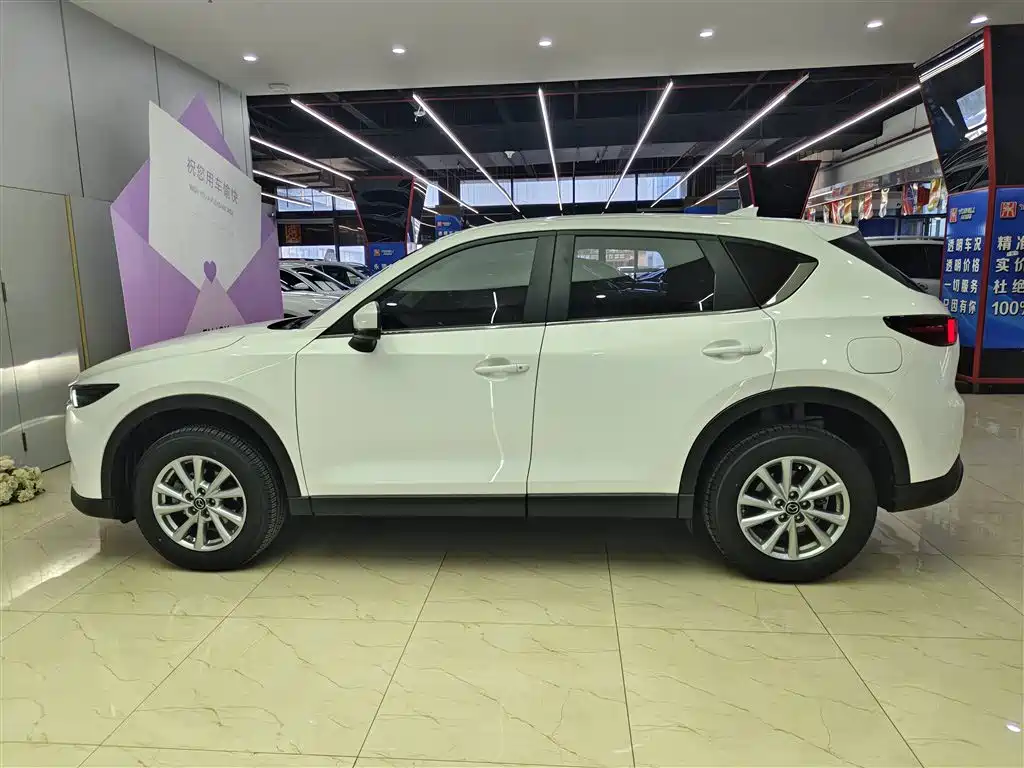 Mazda CX-5 2024 2.0L automatic two-wheel drive comfort model купить на сайте DeffCars