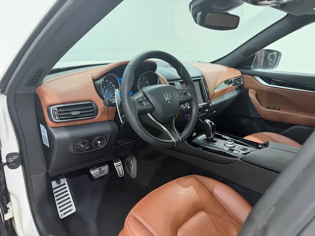Levante 2016 3.0T standard model купить на сайте DeffCars