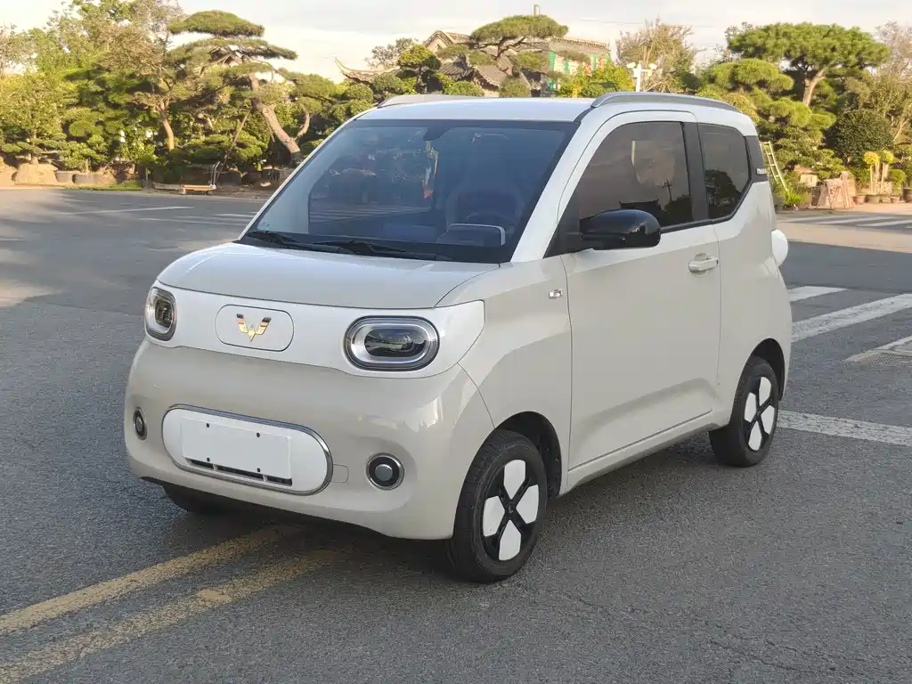 Hongguang MINIEV 2024 3rd Generation 215km Advanced Edition купить на сайте DeffCars