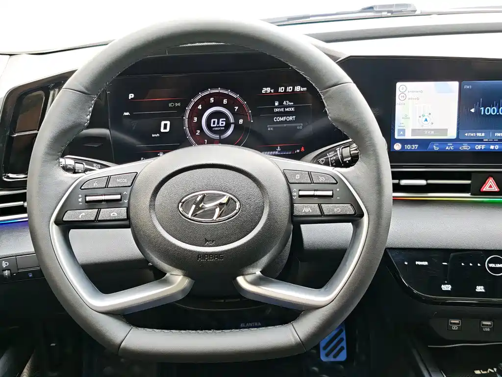 Elantra 2022 1.5L CVT LUX Premium Edition купить на сайте DeffCars