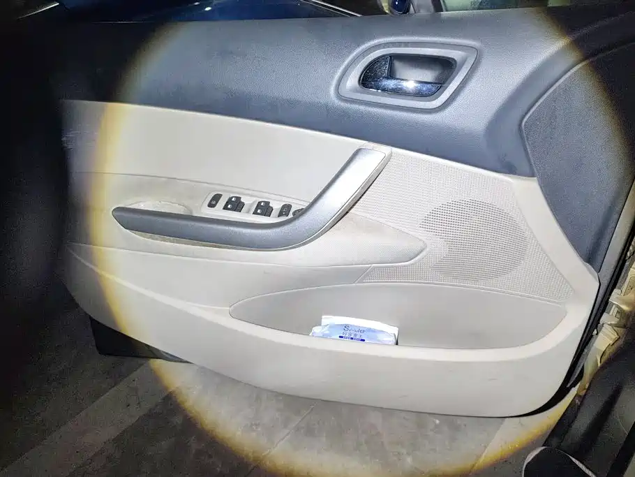Peugeot 408 2013 2.0L Automatic Comfort Edition купить на сайте DeffCars